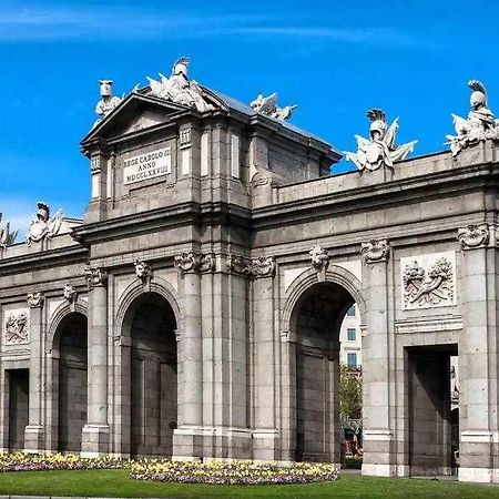 Apartamento IV Alcalaretiro Ideal Parejas Madrid Eksteriør bilde