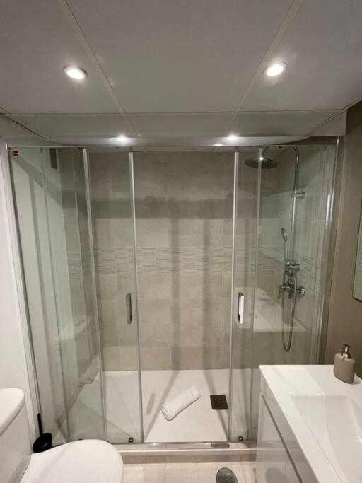 Apartamento IV Alcalaretiro Ideal Parejas Madrid Eksteriør bilde