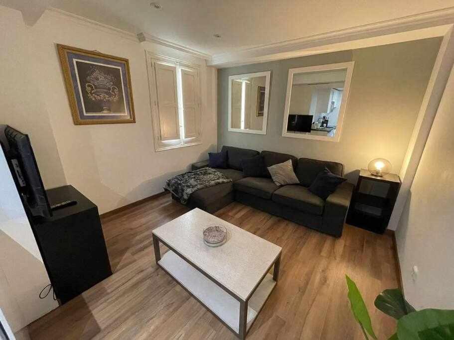 Apartamento IV Alcalaretiro Ideal Parejas Madrid Eksteriør bilde